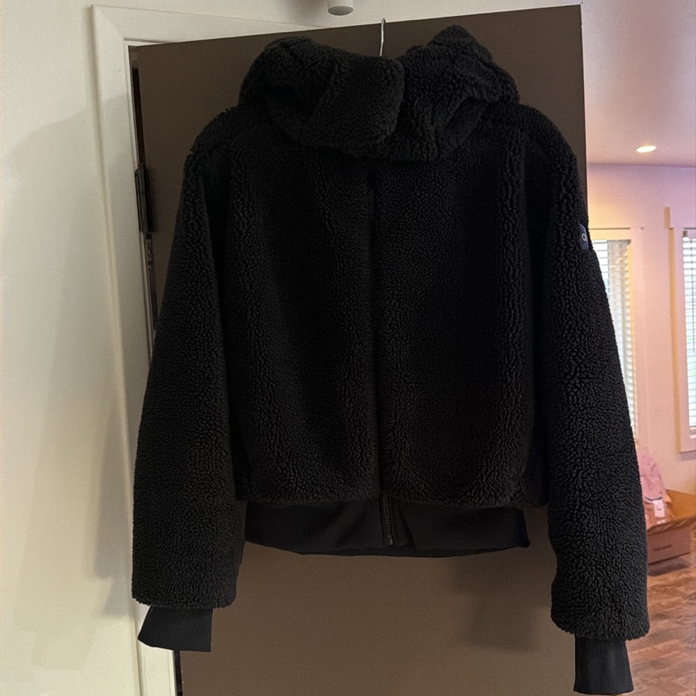 ALO Yoga foxy Sherpa Jacket for Women medium - Picture 10 of 11
